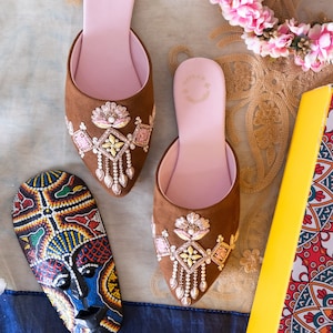 Bridal mules, Mules sandals, Women pointed toe mules, Vintage flat shoes, Handmade Mules for Bride, Embroidered Mules, Bridal mules,