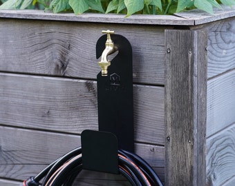 Moderne metalen tuinslanghouder | slangstandaard | slanghouder voor buiten | tuinaccessoire | slangopberger | tuinorganisatie | tuinoplossing: