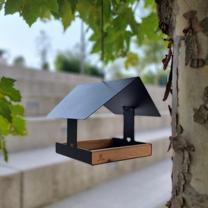 Modern bird feeder | minimalist bird feeder | bird house | hanging bird feeder | bird lover