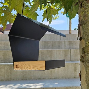 Modern bird feeder | minimalist bird feeder | bird house | hanging bird feeder | bird lover