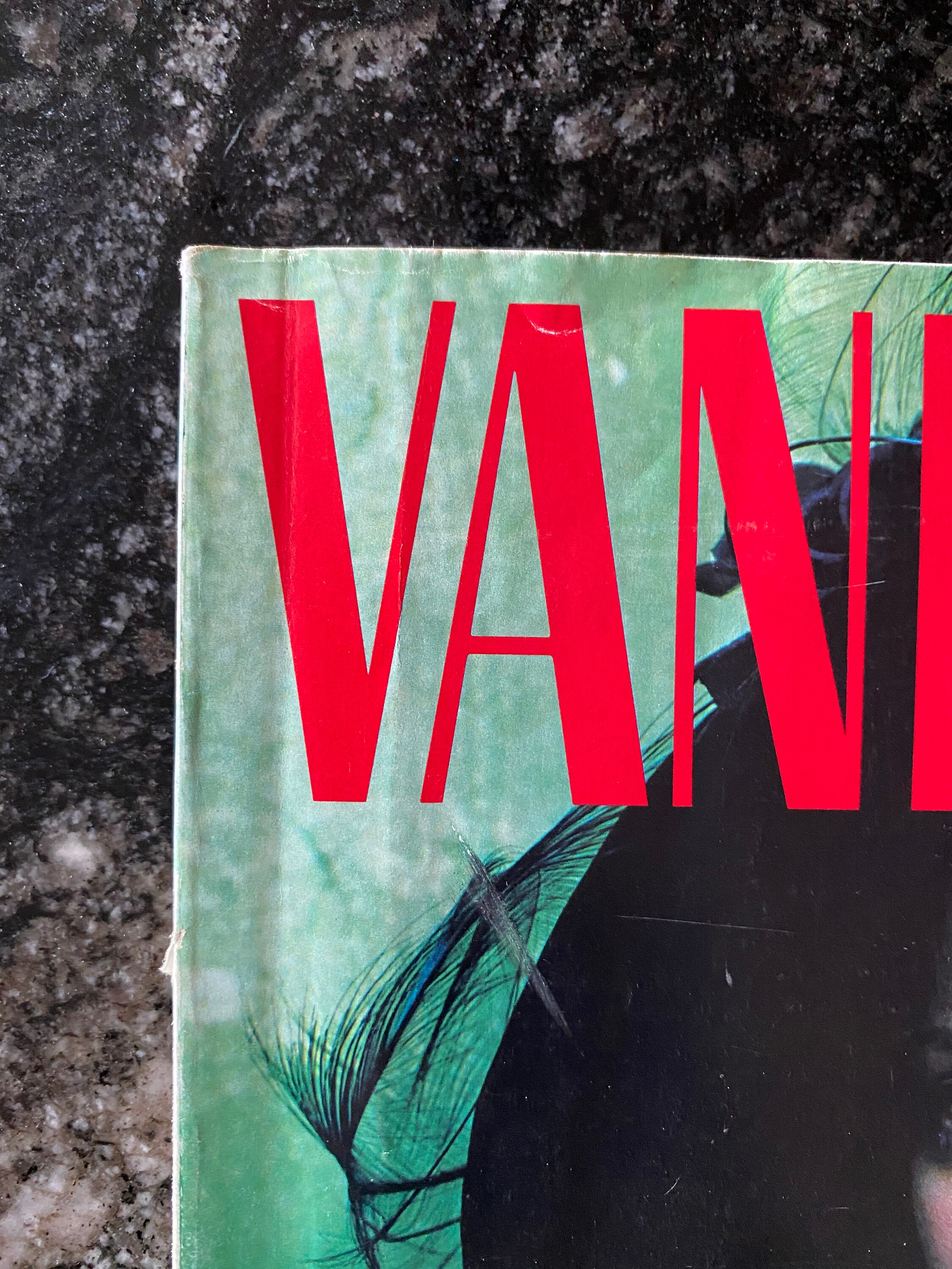 VINTAGE MADONNA - Vanity Fair Magazine - November 1996 - Evita (2