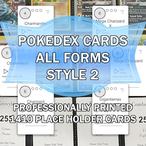 Op de afbeelding: Een verzameling ruilkaarten in een zwarte ordnerhoes, met witte plaatsvervangende kaarten met zwarte tekst, waaronder POKEDEX CARDS ALL FORMS STYLE 2 en PROFESSIONALLY PRINTED 251410 PLACE HOLDER CARDS 256, over verschillende kleurrijke karakterkaarten.