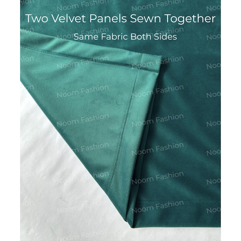 以下が含まれることがあります： 「Two Velvet Panels Sewn Together」と「Same Fabric Both Sides」のテキストが入った、2つのティールベルベットパネルを縫い合わせたクローズアップ。生地は無地のティール色で、両面を見せるようにパネルが折りたたまれています。