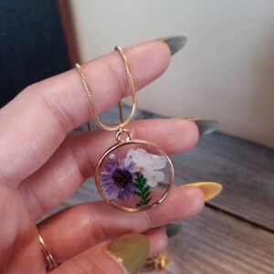 Purple and white wildflower necklace