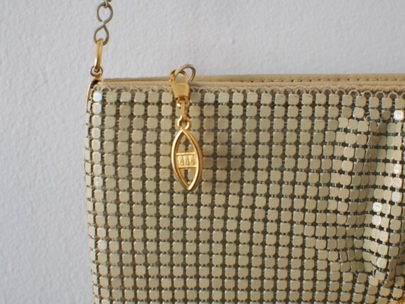 Cream chain mail handbag - image 3