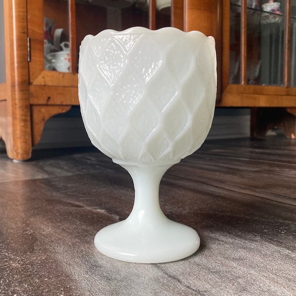 50s Vintage Milk Glass Goblet Vase Lace Diamond Pattern Scalloped Rim Tulip Depression Glass Midcentury Decor Collectible Glassware