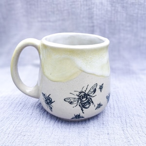 Pottery cup with handle, hand-painted mug with bees, handmade pottery, gift idea for women, grandma, mom