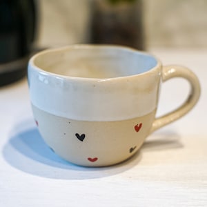 Cup hand-made with hearts, mug with handle, handmade, ceramics made, hand-painted, gift for mom-grandma