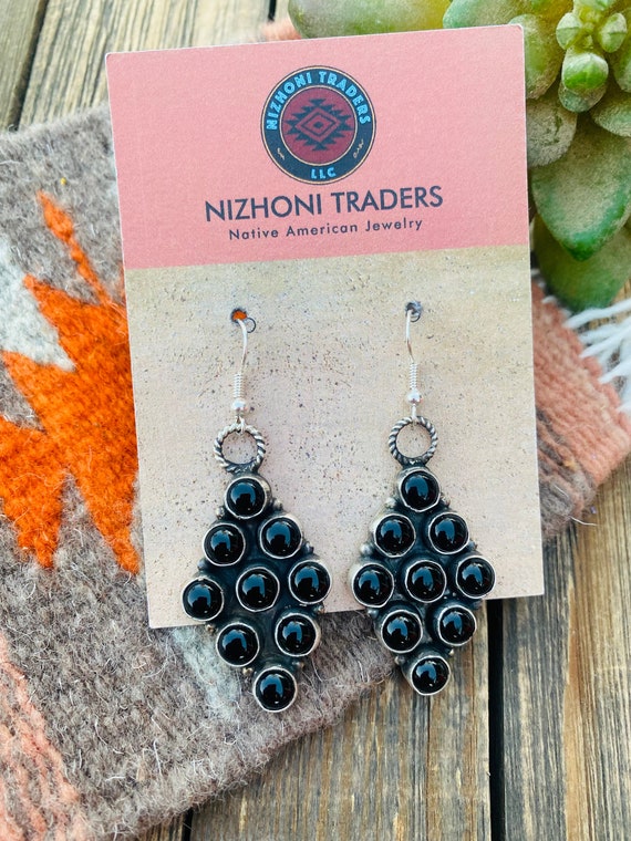 Navajo Onyx And Sterling Silver Cluster Dangle Ear