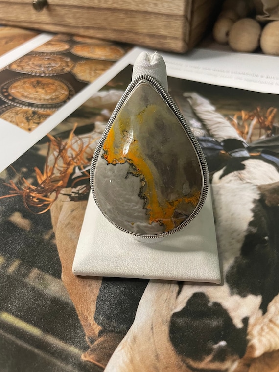 Navajo Bumble Bee Jasper And Sterling Silver Adjus
