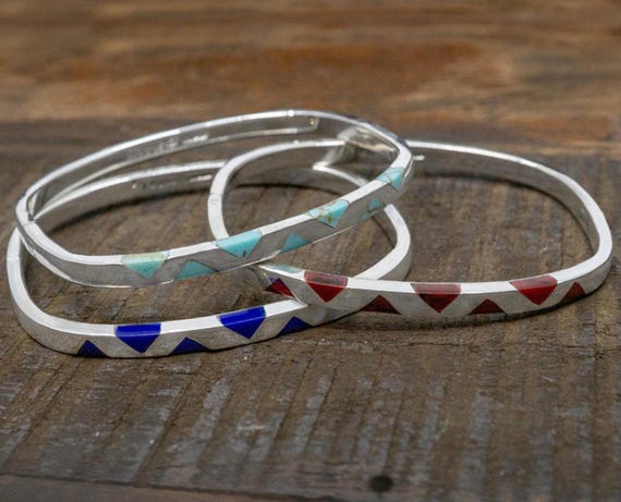 Hinged Bangle W/ Lapis Triangles - image 3