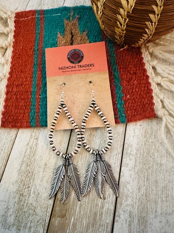 Navajo Queen Pink Conch Sterling Silver Pearl Feather Beaded