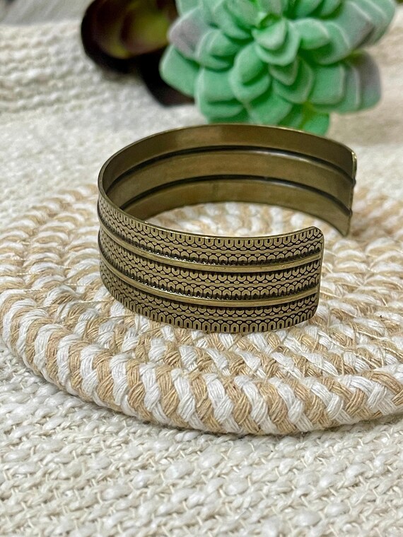Vintage Handmade Copper Cuff - image 3