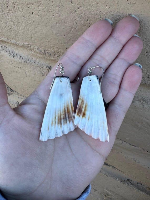 Handcrafted Multi Stone Inlay & Shell Dangle Earr… - image 5