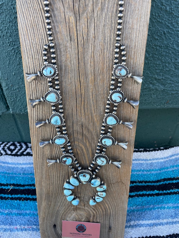 Astonishing Vintage Native American Navajo Tear Turquoise Sterling Silver Tom Lowe Bolo Tie Astonishing Vintage Native American Navajo Tear Turquoise Sterling Silver Tom Lowe Bolo Tie
