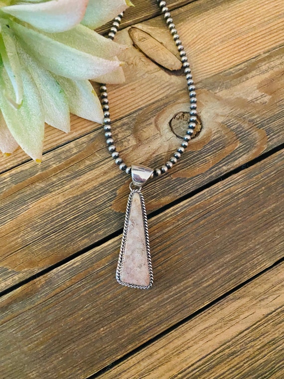 Navajo Sterling Silver & Fossilized Coral Pendant - image 5