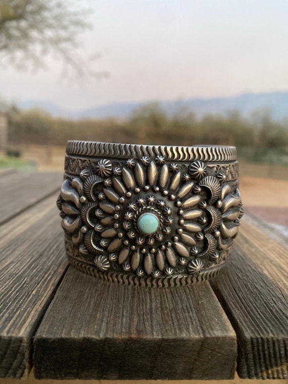 Monster Vintage Native American Navajo Dry Creek Turquoise Sterling Silver Bracelet Monster Vintage Native American Navajo Dry Creek Turquoise Sterling Silver Bracelet