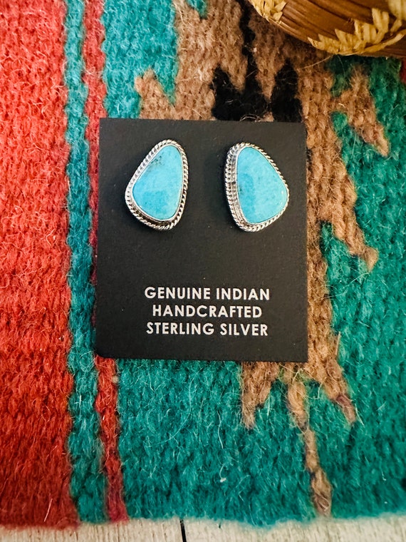Navajo Kingman Turquoise and Sterling Silver Stud 