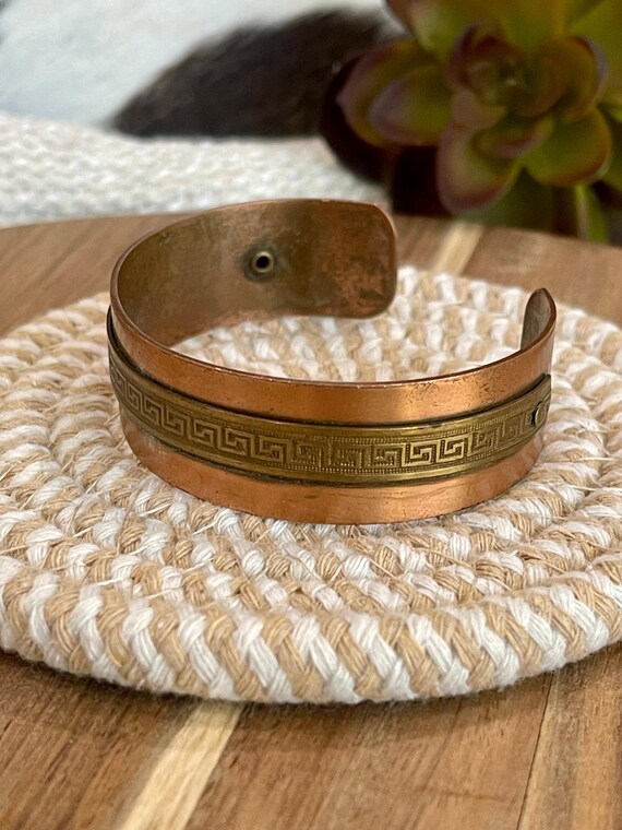 Vintage Handmade Copper Cuff - image 3