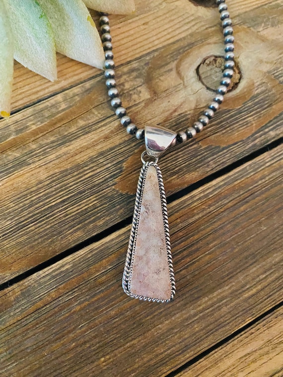 Navajo Sterling Silver & Fossilized Coral Pendant - image 1