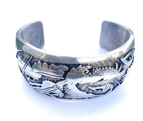 Vintage Navajo Sterling Silver Story Teller Cuff … - image 9