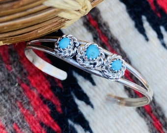 Grace Smith Navajo Handmade Baby Cuff Bracelets main image 1