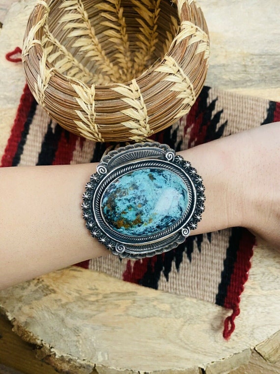 Vintage Navajo Turquoise & Sterling Silver Cuff B… - image 8