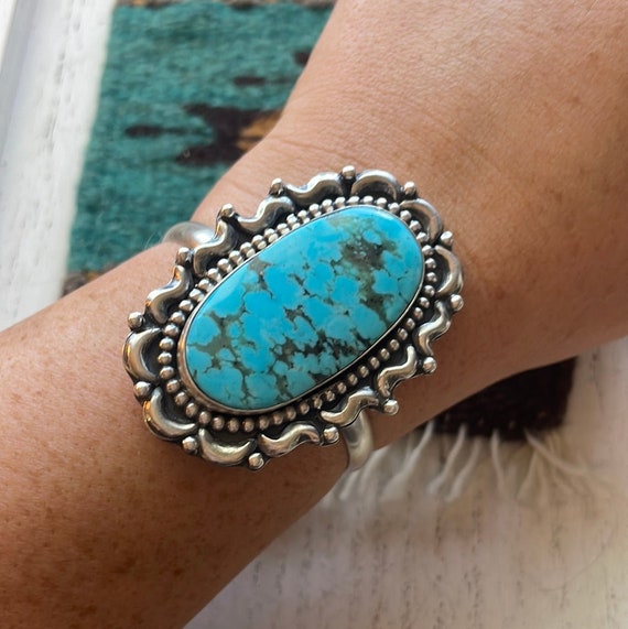 Beautiful Navajo Turquoise & Sterling Silver Cuff… - image 4
