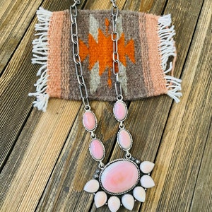 Navajo Queen Pink Conch Shell And Sterling Silver Cluster Necklace