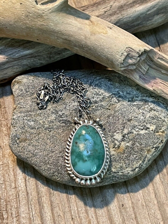 Jw Toadlena Vintage Native American Navajo Morenci Turquoise Sterling Silver Signed Necklace Jw Toadlena Vintage Native American Navajo Morenci Turquoise Sterling Silver Signed Necklace