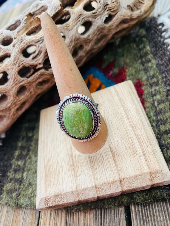 Navajo Green Turquoise & Sterling Silver Ring - image 6
