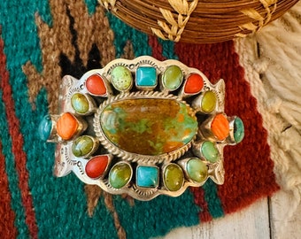 ナバホ族製マルチストーン＆スターリングシルバーのカフブレスレット