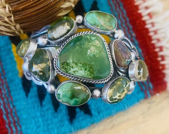 ナバホ族製ロイストンリボンターコイズ＆スターリングシルバーカフ