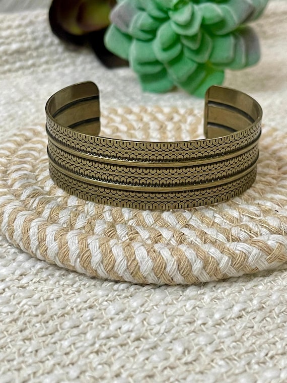 Vintage Handmade Copper Cuff - image 1