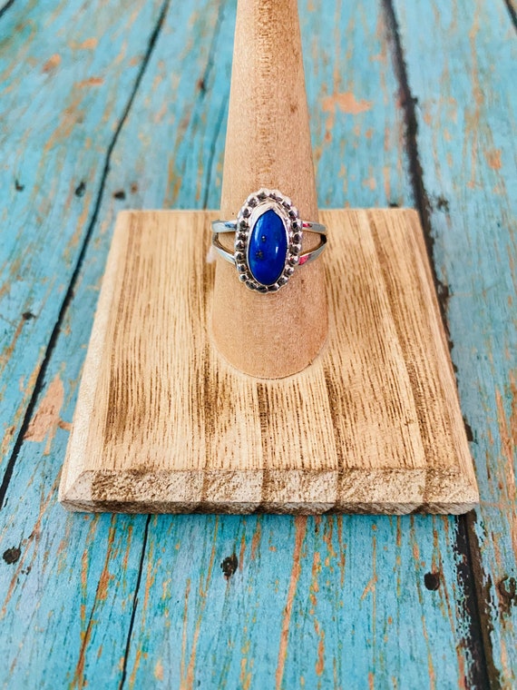 Navajo Sterling Silver & Lapis Ring Size 7.5 - image 1