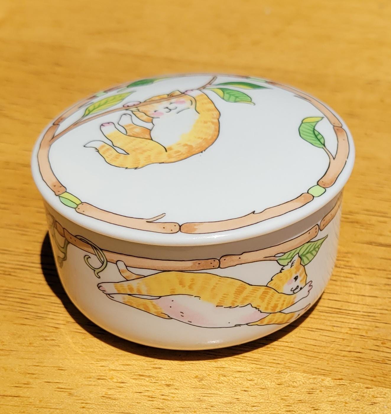 Villeroy＆Boch 猫の小物入れ Villeroy & Boch ビレロイ&ボッホ 猫の小物入れ 陶器