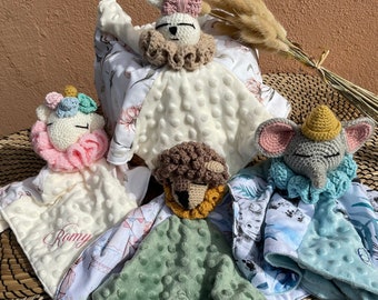 Doudous Crochet et tissu 4 modèles au choix (Licorne, Lapin, Lion, Éléphant) Personnalisables