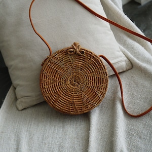 Rattan Bag Flower, Round Circle Bag, Bali Bag, Summer Bag Made From Rattan, Round Rattan Beach Bag