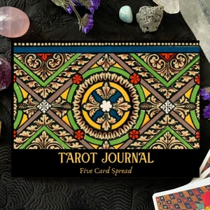 Tarotdagboek voor 5 kaartspreads: noteer je dagelijkse metingen | Ruimte voor interpretaties, getrokken kaarten, datum, tijd, kaartspel, reflecties