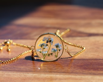 Real forget-me-not bracelet mounted on gold plated