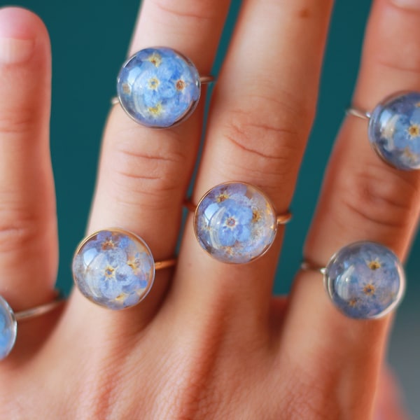 Forget me not ring / Real forget-me-not ring / resin ring gift / transparent ring with nature detail / silver or gold plated of your choice