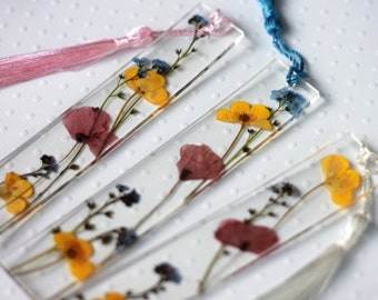 Country bookmark / Myosotis, poppy and buttercup dried and pressed / Handmade bookmark in France