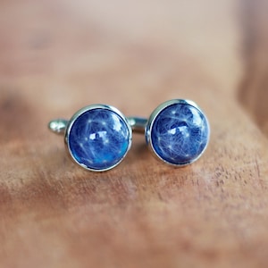 Dandelion with blue resin cufflinks / Accessoire pour homme résine et pissenlit / Boutons de manchette élégants / Cadeau pour lui image 4