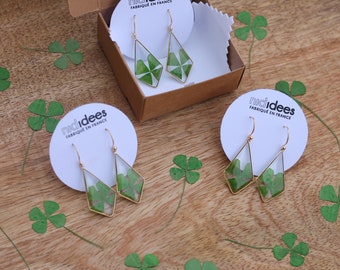 Geometric dangling earring with real 4-leaf clover and gold plated