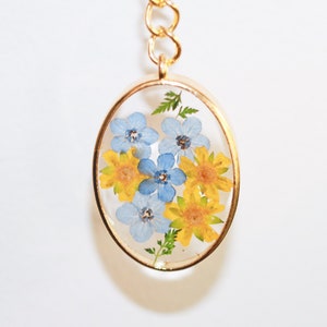 Blue and yellow dried flower key ring / handmade in France / key ring with or without gift packaging Gold