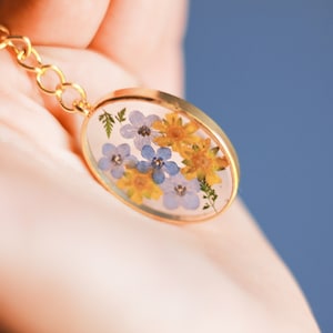 Blue and yellow dried flower key ring / handmade in France / key ring with or without gift packaging image 1