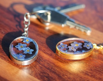 Porte clefs forget me not / Véritables myosotis / Cadeau pour oubli des clés / Porte clef résine et forget me not / Porte clef original