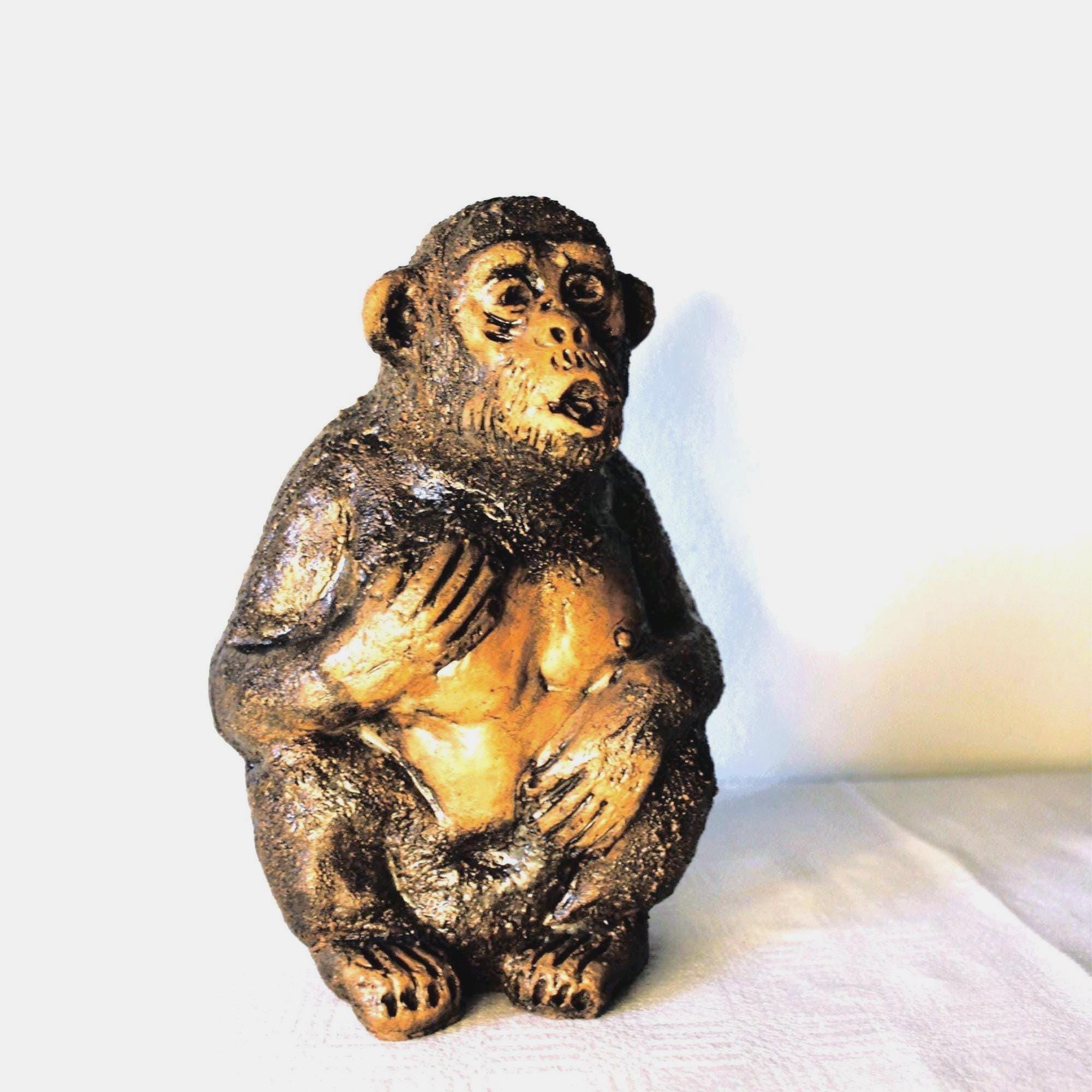陶器製チンパンジーの置物：1972年署名、Japandi Decor - Etsy 日本