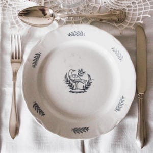 S. ANTIQUE 1930s Rörstrand Fågel Rare Dinner Plate. Nordic Scandinavian dinner plate. Wedding table setting, collectable.