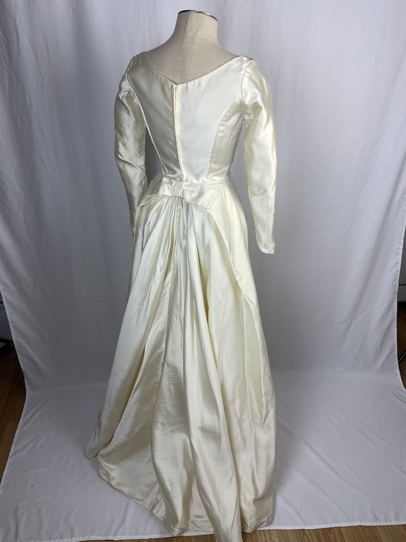Vintage 1960s Ivory Wedding Dress Extra Small - image 2